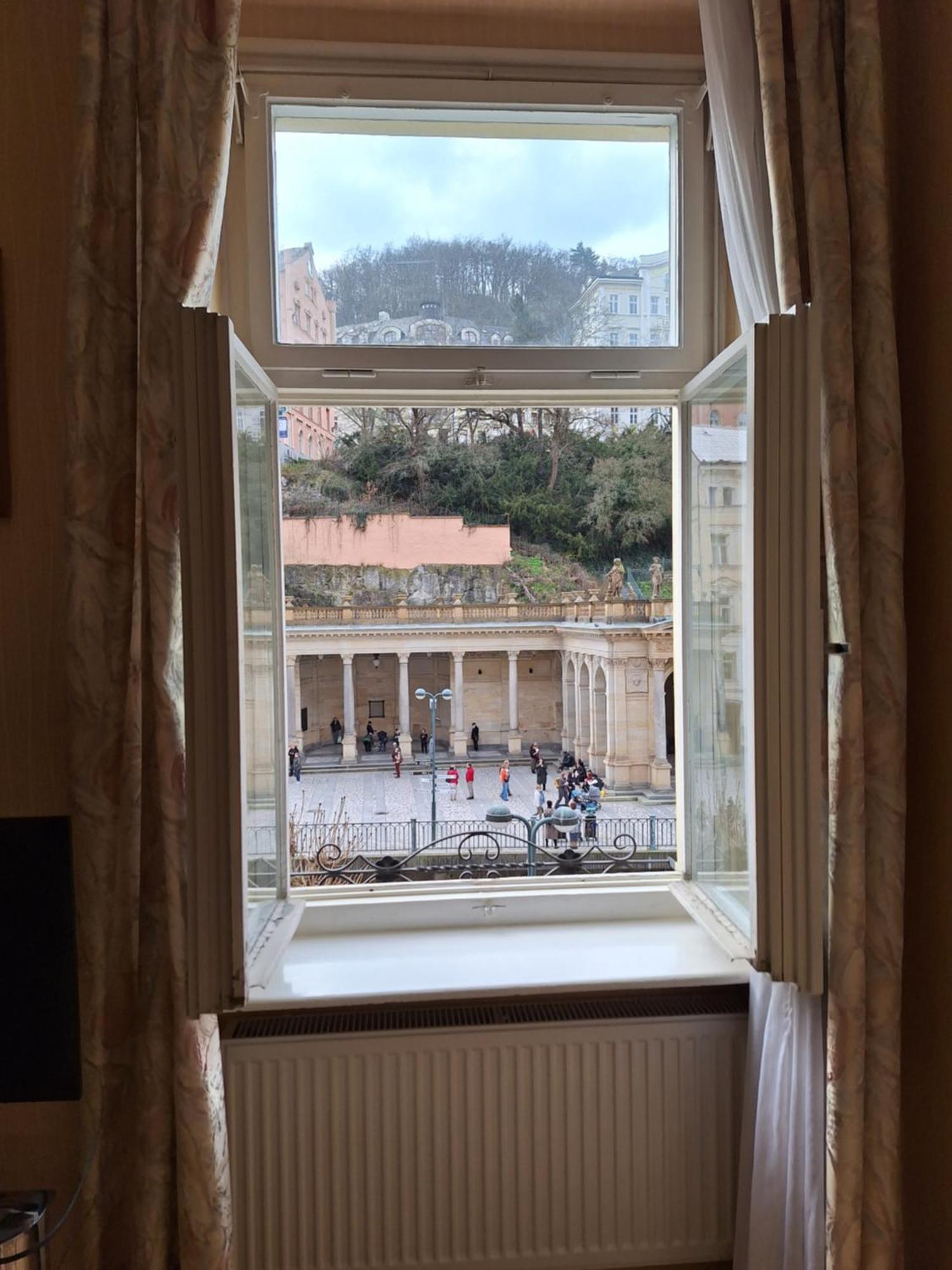 Apartments Stubsi With Colonnade View Karlovy Vary Ngoại thất bức ảnh